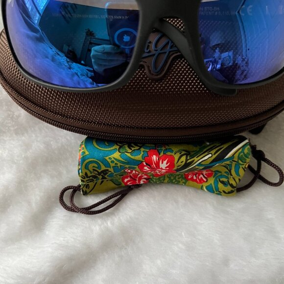 Maui Jim - Picture 5 of 5